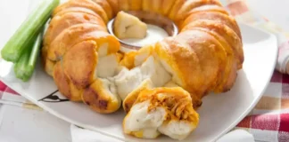 Buffalo Chicken Monkey Bread Buffalo Chicken Monkey Bread