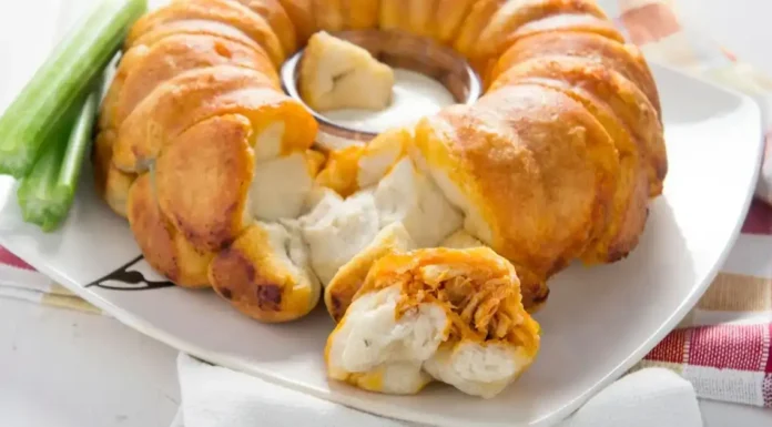 Buffalo Chicken Monkey Bread Buffalo Chicken Monkey Bread