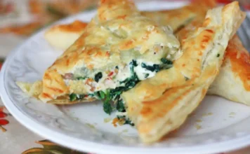 Chicken Florentine Puffs Chicken Florentine Puffs