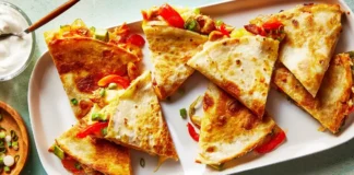 Chicken Quesadilla Triangles Chicken Quesadilla Triangles