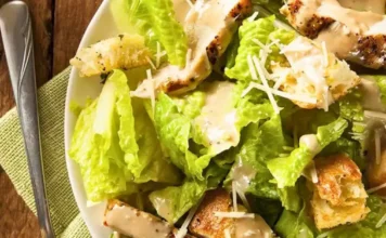 Classic Chicken Caesar Salad Classic Chicken Caesar Salad