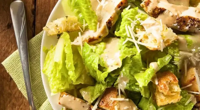 Classic Chicken Caesar Salad Classic Chicken Caesar Salad