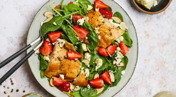 Strawberry Chicken Spinach Salad Strawberry Chicken Spinach Salad
