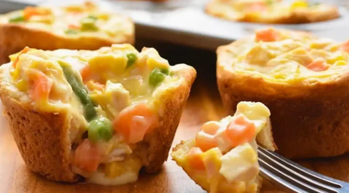 Mini Chicken Pot Pies Mini Chicken Pot Pies