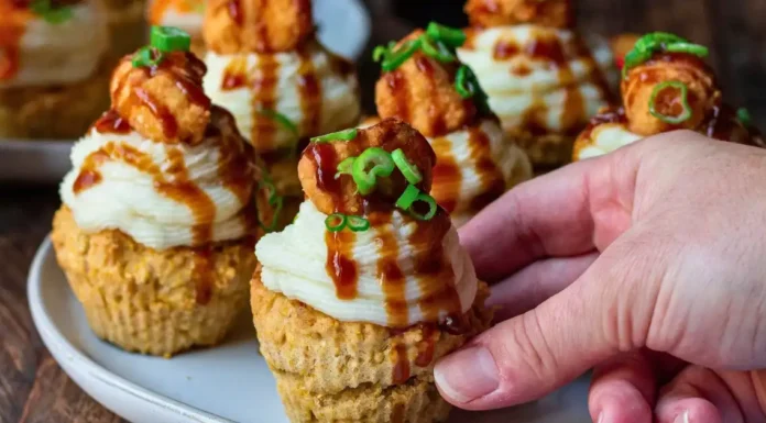Chicken and Cornbread Muffins Chicken and Cornbread Muffins