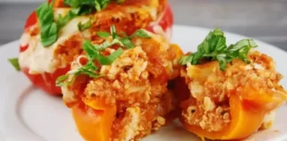 Quinoa and Chicken Stuffed Peppers Chicken and Quinoa Stuffed Peppers