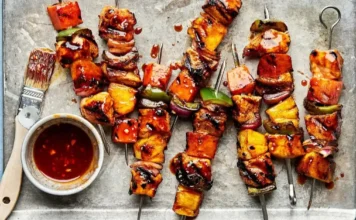 Hawaiian Chicken Kabobs Recipe with Pineapple and Veggies Hawaiian Chicken Skewers
